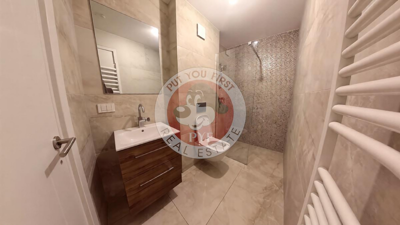 Pasajul Mogosoaia | 2 camere | 74mp | Decomandat | B12400